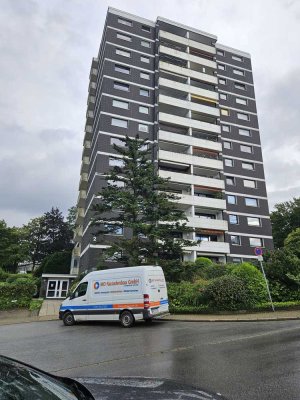 Attraktive und gepflegte 4-Zimmer-Wohnung mit Balkon in Heiligenhaus