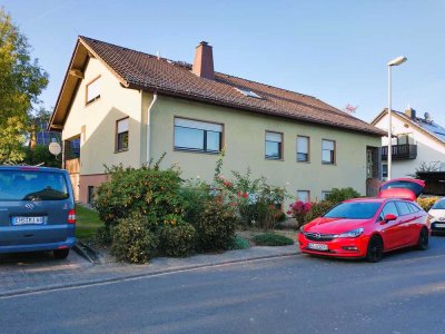 Sparen Sie  15 000 € bei diesem repräsentativen Mehrfamilienhaus in Klingelbach