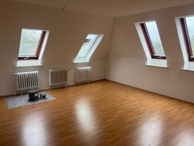 Schöne 4-Zimmer-Wohnung in Kleinmeinsdorf