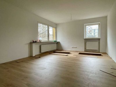 Erstbezug nach Komplettsanierung: 3-Zimmer-Wohnung mit Südbalkon