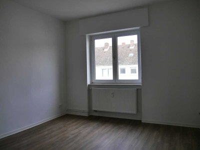 ﻿Schöne 2-Zimmer-Wohnung mit Tageslichtbad und Balkon im Limes-Quartier zu vermieten