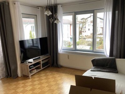 Helle, gepflegte 2-Zimmerwohnung mit großem Balkon, Keller und Tiefgaragenstellplatz