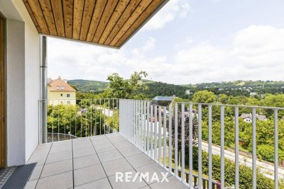 Traumhafte Aussicht: 3-Zimmer Wohnung mit Balkon in Grünlage mit Pool -Top 5/Haus 4