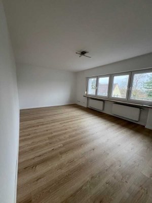 *Attraktive 3 Zimmerwohnung mit Balkon in Kriftel*