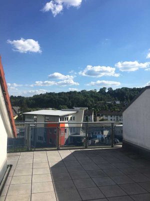 Gepflegte 2-Zimmer-Penthouse-Wohnung  mit großer Dachterrasse in Dillenburg