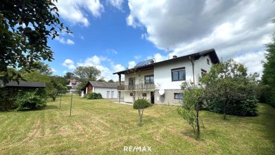 Einfamilienhaus mit Nebengebäude, schönem Garten und angrenzendem Grundstück mit Altbestandshaus!