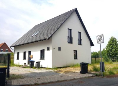 Einfamilienhaus-Neubau mit Restarbeiten / Versmold-Loxten - für den Käufer provisionsfrei!