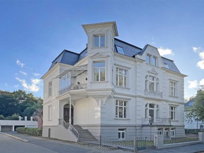 4-Zimmer-Eigentumswohnung in Gründerzeit-Villa direkt am Kurpark