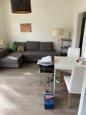 Möbliertes Apartment mit großem Balkon Kamekestrasse 4. OG mit Aufzug