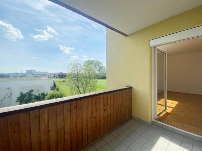 Vermietete 3-Zimmerwohnung im 2. Stock mit Loggia!