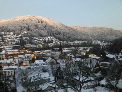 Helle 3,5-Zi.- Wohnung mit schönem Blick über Bad Wildbad