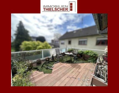 Frisch sanierte Maisonette-Wohnung mit eigenem Balkon und Garten