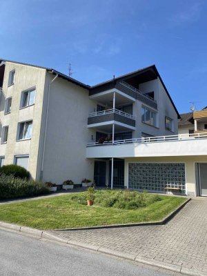 Schöne, vollst. renovierte 2-Zimmer Wohnung mit Balkon und EBK in ruhiger Lage von Wetter-Wengern