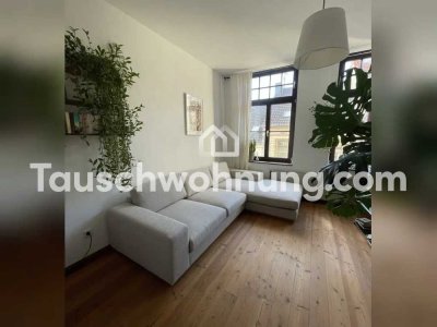 Tauschwohnung: 2,5-Zimmer-Altbauwohnung mit Terrasse