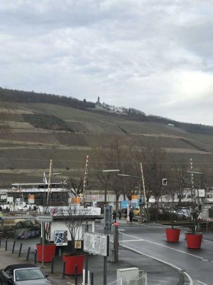 Neuwertige 3-Raum-Wohnung mit Balkon und Einbauküche in Bingen am Rhein