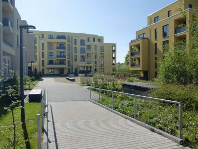 helle 4-Zimmer-Wohnung mit Loggia