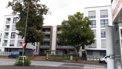 Geschmackvolle 1-Raum-Wohnung mit gehobener Innenausstattung mit Balkon und Einbauküche in Marburg