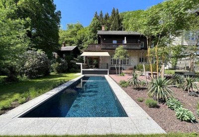 Großzügige Gartenwohnung in historischem Jagdschloss - moderner Luxus in traumhafter Naturkulisse, ca. 15 Min von Gmunden