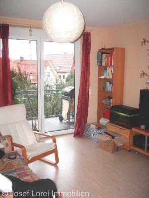 Gemütliche Dachgeschosswohnung mit Balkon und EBK