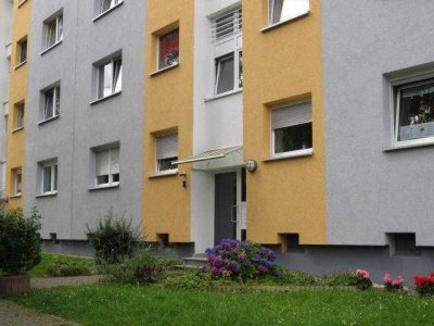 Komplett renovierte 3,5 Zimmer Wohnung in Schonnebeck!