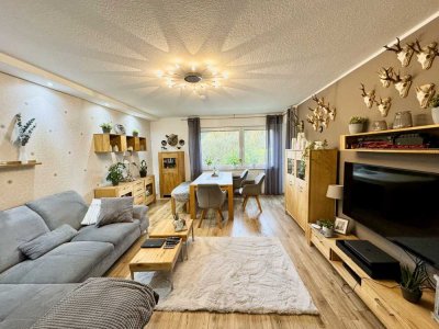 Moderne 3-Zimmer-Wohnung mit Einbauküche und Garage