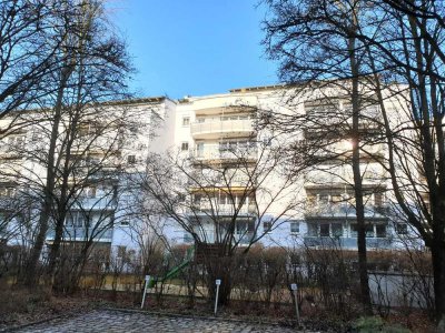 Schöne 2-Zimmer-Wohnung mit großem Süd-/West-Balkon