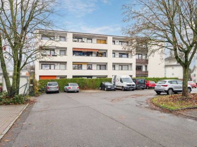 Neumünster - Nähe des Krankenhauses und der Holstenschule -  Große 2-Zimmer-Wohnung in ruhiger Lage