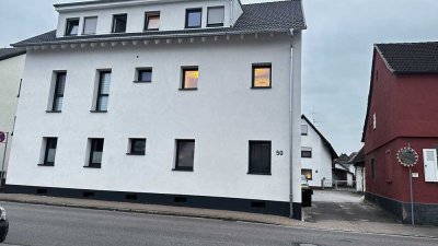 Erstbezug nach Sanierung: Stilvolle 3,5-Raum-Wohnung in Durmersheim