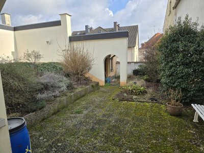 Seltene Gelegenheit - Reihenendhaus in der Altstadt von Dietzenbach