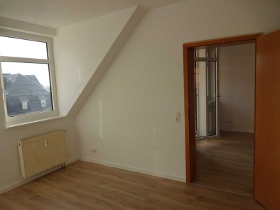 Wunderschöne renovierte 3-Zimmer-Wohnung in beliebter Lage mit Balkon!