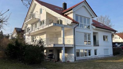 helle, großzügige 4-Zimmer-Wohnung mit Balkon in Steinheim am Albuch