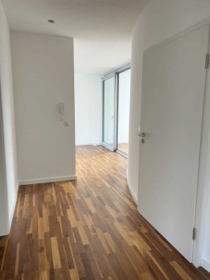 Schöne 2-Zi. Wohnung mit EBK, Veranda, und TG in Stuttgart