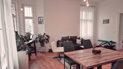 Cozy & bright flat, perfect for single professional or a couple, looking for transitional home (Übergangswohnung) -1 year