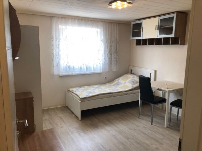 Stadtrand LINZ / St. Martin b. Traun, Möblierte, neu renovierte Einzelzimmer, Pendlerzimmer