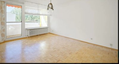 Lichtdurchflutete Wohnung mit Balkon und EBK